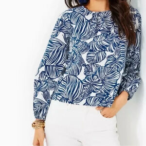 Lilly Pulitzer Rilynn Large Long Sleeve Aegean Navy Beach Path